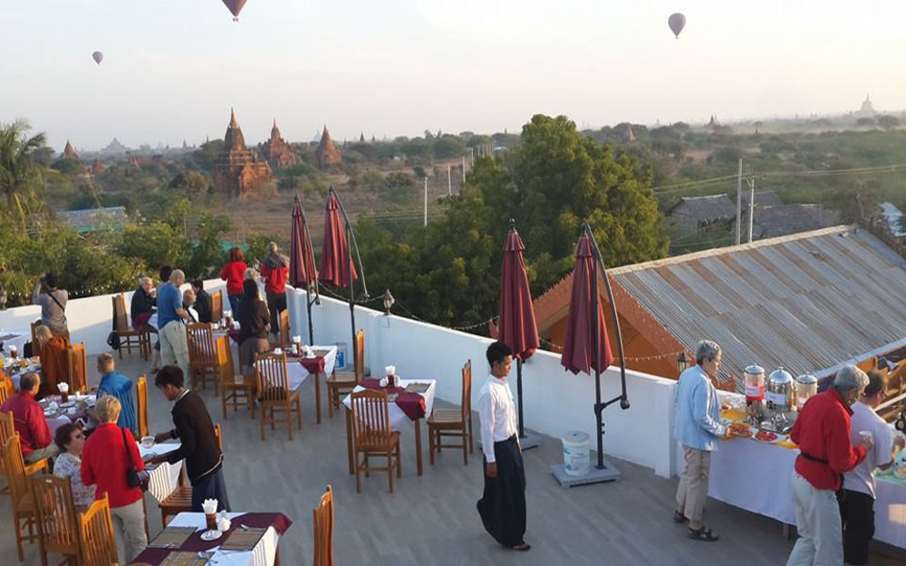 Manisanda Hotel Bagan Exterior foto